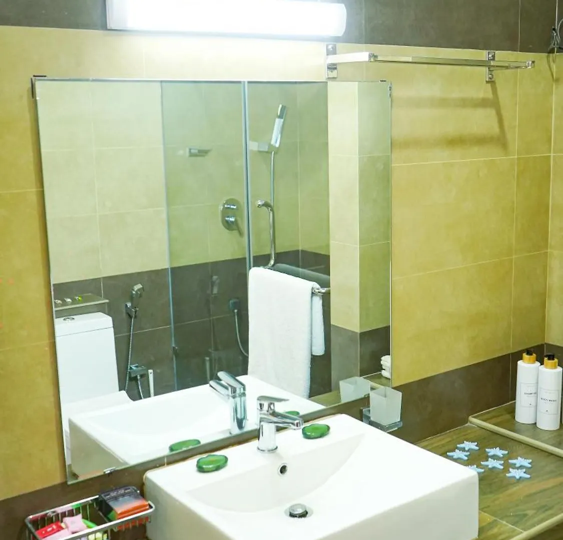 La Casablanca Tourist Hotel Negombo 3*,