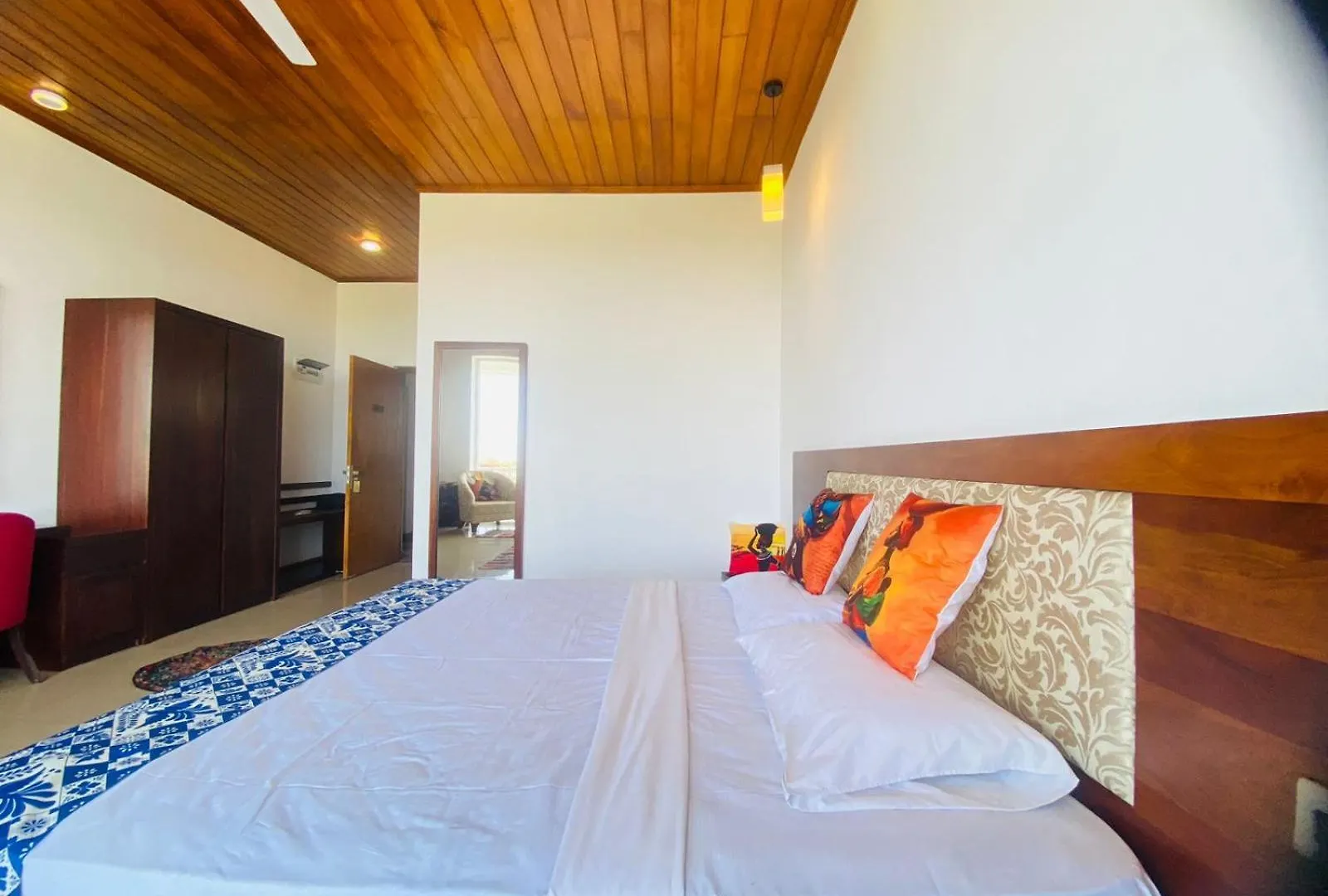La Casablanca Tourist Hotel Negombo