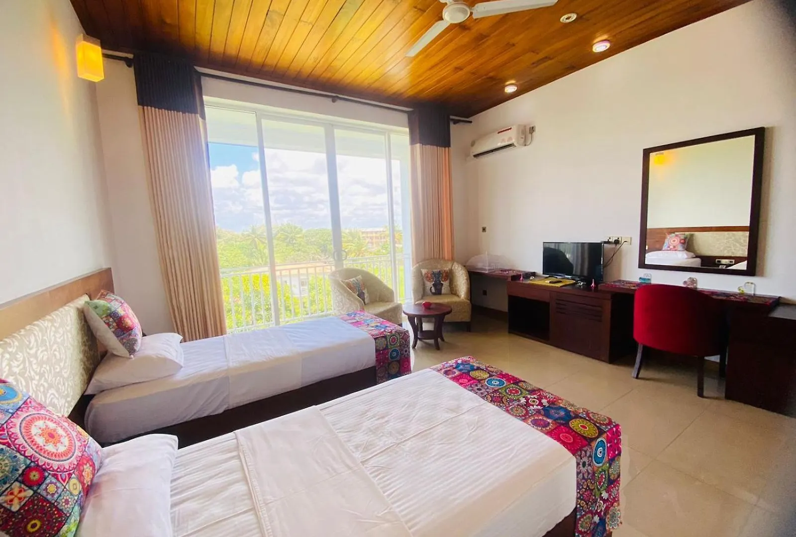 La Casablanca Tourist Hotel Negombo