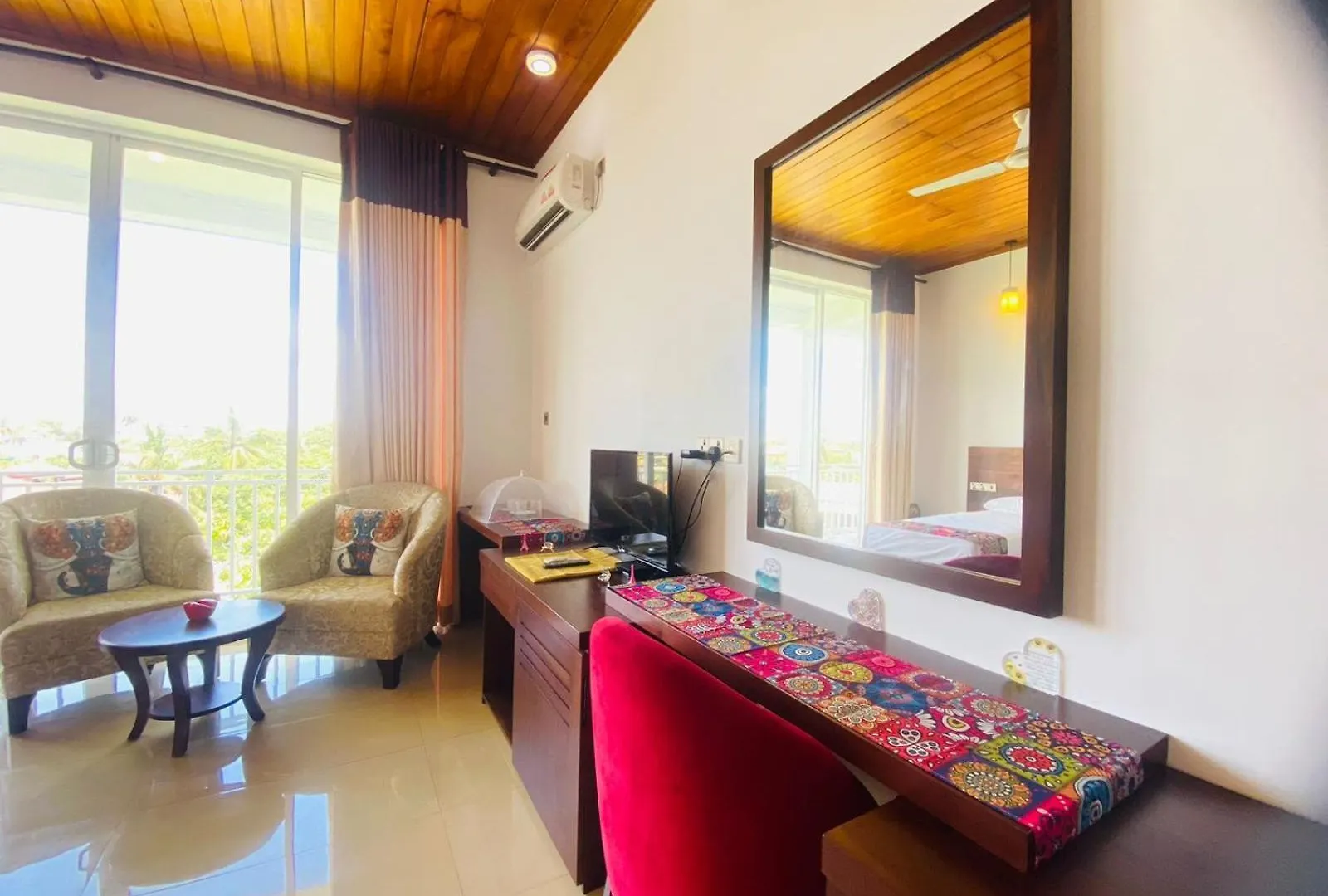 La Casablanca Tourist Hotel Negombo