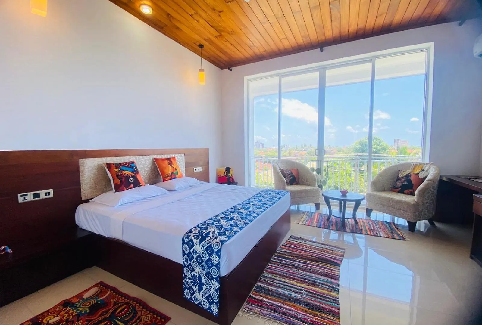 La Casablanca Tourist Hotel Negombo